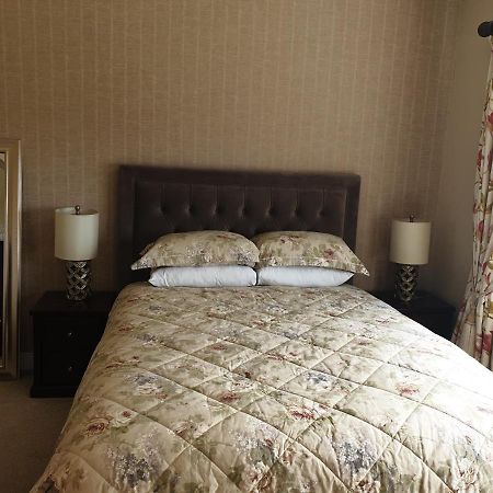Viewmount Bed & Breakfast Томастаун Екстериор снимка